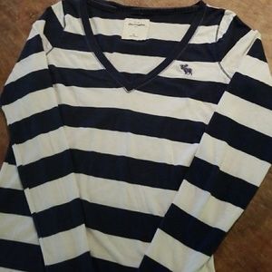 Light Abercrombie top XL